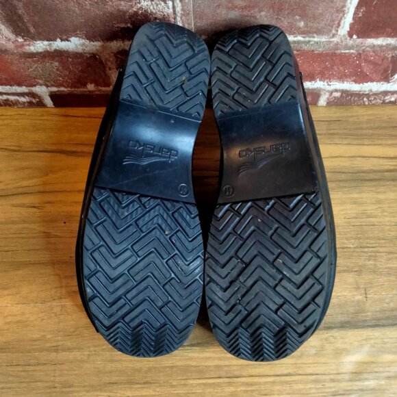 Dansko Clogs Womens Size 10.5 Sonja Black Box Traditional Leather EU 41 - Picture 7 of 9
